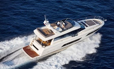 Découvrez la Côte d'Azur à bord du Mega Yacht Prestige 680 Romy One 💎 de 70 pieds