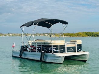 Pontón Bennington de 20 pies, Yamaha de 70 CV, hasta 9 personas, ¡gasolina incluida! Bay Pines