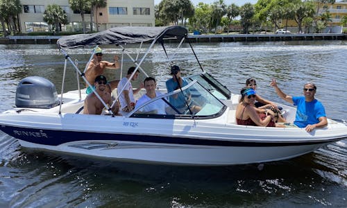 Brandnew 2020 Rinker QX18 OB Bowrider in Fort Lauderdale, FL