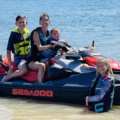 Two 2022 Seadoo Jet skis with Sound System at Lake Folsom