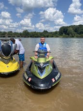 Aluguel de jet ski para momentos divertidos em Lake Wylie, SC