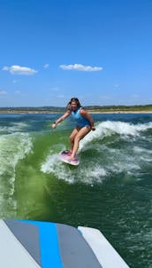 LAKE TRAVIS/!!! Surfing/Charters/Lessons/Cove lounging 