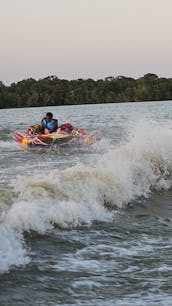 Performance Crusing + Tubing At Lake Houston