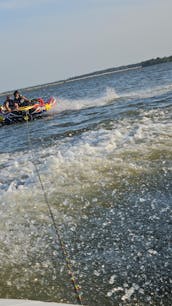 Performance Crusing + Tubing At Lake Houston