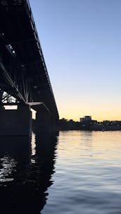 Barco de fiesta para 10 personas y 34 pies en el río Ottawa en Gatineau, Quebec