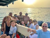 Private Snorkel/Sunset Charters In Aruba | 27ft Center Console for up to 10 gsts