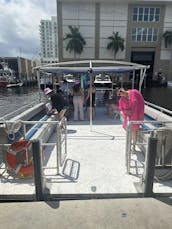 Barco de festa de 32 pés para festas em Fort Lauderdale!