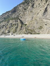 Charter 37' Chaparral Signature Motor Yacht in Budva, Montenegro