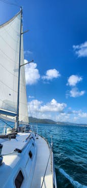 Beneteau Oceanis 440 Daily Sailing Escape in Gros Islet, Saint Lucia