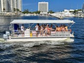 38' Party boat for parties in Fort Lauderdale!