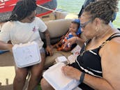 Pontoon Boat in Grand Prairie / Cedar Hill Joe Pool Lake