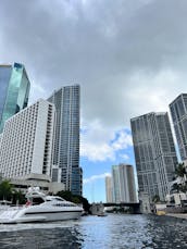 Enjoy Miami In 50FT SUNSEEKER MANHATTAN!