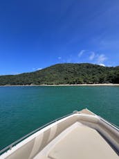 Charter Real Class 24 Bowrider in Ubatuba, Brazil for up to 12 people