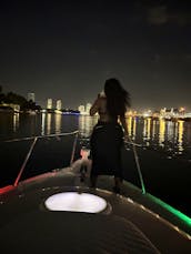 37FT MONTERREY Experience Miami: Big Discounts Available! Inquire Now!