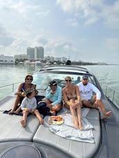 60 ft Pershing Exodus Yacht in Cancún, Quintana Roo