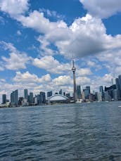 41' Luxury Cruiser Yacht Charter In Toronto