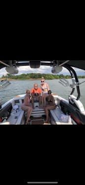 Nautique G25 Wake Boat  - Group Wake Surf Rentals! Kid Friendly!