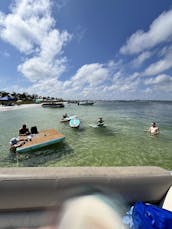 Half Day Pontoon Rental With Captain | 25ft Avalon Catalina Cruise Funship In Panama City