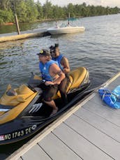 25ft Large Pontoon Party Barge on Mountain Island Lake!