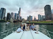 46ft Sea Ray Sundancer Motor Yacht Rental in Chicago, Illinois