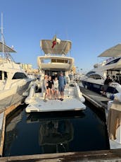 Yachts de luxe Azimut 38' à Cabo San Lucas