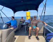2021 Sun Tracker Tritoon Party Barge on Grapevine Lake
