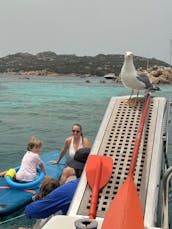 Boat tour experience with motorboat DC12- La Maddalena