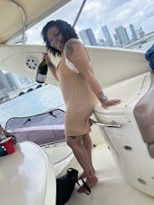 "Enjoy Miami : Sea Ray 52 Yacht - Big Discounts! Inquire Now for the Best Deal!"