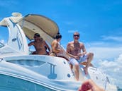 Beautiful 36' Sea Ray Motor Yacht up to 10 guests and floating mat in Miami!!