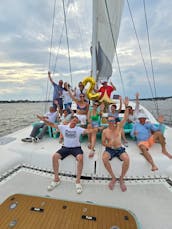 Aluguer de catamarã de 50 pés com brinquedos aquáticos - Annapolis, MD