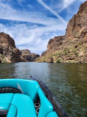 2019 F22 Wakesurf Boat! Fun in the sun! 