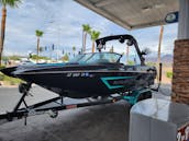 2019 F22 Wakesurf Boat! Fun in the sun! 