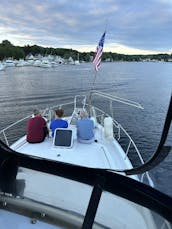 Yacht Mainship de 40 pieds avec capitaine à Newburyport