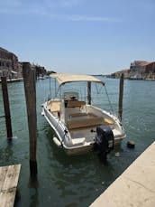 Voyage 18 Center Console Boat Rental in Venezia, Italy