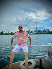 Luxueux yacht de 60 pieds à 2 étages au centre-ville de Toronto 