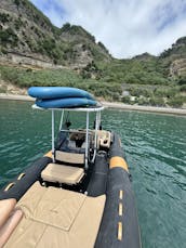 *EXPLORE VILA FRANCA ISLET* Rent 25ft Hydrosport Boat