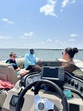 10 Passenger Pontoon for Rent at Lake Texoma Pet Friendly