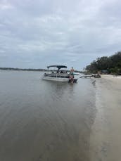 Luxury 22ft Bennington Tritoon 150hp for St Augustine Intercoastal