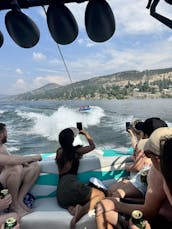 AXIS Wake Research T22, 350HP for rent in Kelowna BC