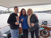 Hunky Dory Boat! Lake Union Lake WA tours, Karaoke system, Mini fridge!