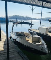 ***Location de bateau de luxe ultime sur le lac Lanier. Comme neuf, une STINGRAY de 300 CV de 23 pieds ! ! !