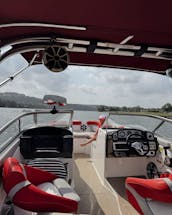 ¡Bote MTX 220 **Premium** para un día increíble en Austin, Texas!