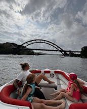 ¡Bote MTX 220 **Premium** para un día increíble en Austin, Texas!