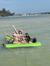 Make Waves & Save! 10% OFF This 2021 Bennington Pontoon – ASK ABOUT WK DISCOUNTS