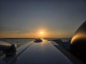 Naviguez avec style : pour un plaisir aquatique ultime ! | Bateau Tahoe Deck de 21 pieds