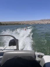 Family Fun! 20ft Avalon Tritoon – 150HP | Double Bimini | Tow Bar | 1Hr minimum 
