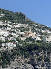 Excursion exclusive à Capri pour 10 personnes sur un bateau Aprea Mare avec Capitan Pietro