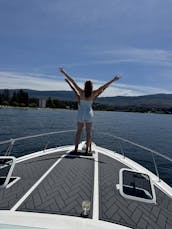 Chartered 36' Yacht Tour on Okanagan Lake Kelowna