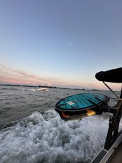 Alquiler de Sanger V215 SX Bowrider 2022 en Lake Norman