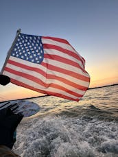 Alquiler de Sanger V215 SX Bowrider 2022 en Lake Norman